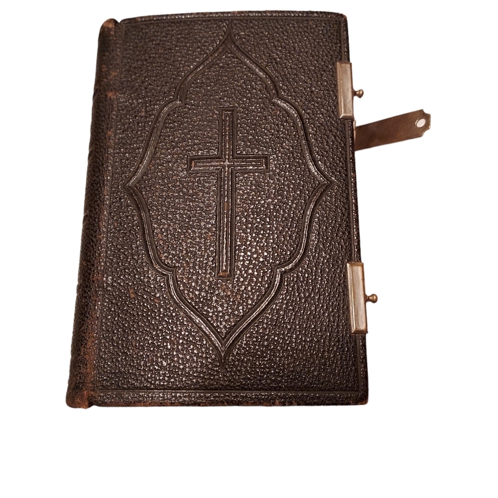 Antique French book 1880 leather bound Parishioner Catholic missal?